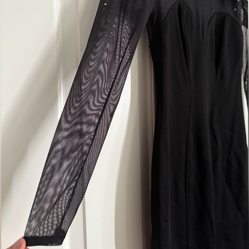 Vintage Tadashi Black Sheer Mesh Sleeves Beaded Shoulder Bodycon Dress Size XS–S - Picture 4 of 8